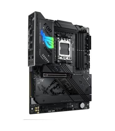 ASUS ROG STRIX X870-F GAMING WIFI AMD X870 Zcalo AM5 ATX
