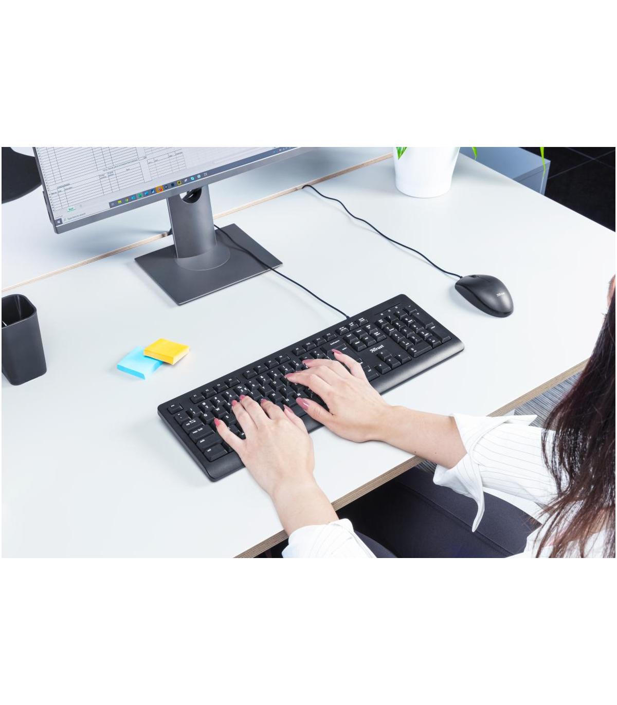 Trust TK-150 teclado Universal USB QWERTY Español Negro