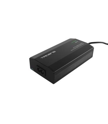 Cargador De Portátil Anima ANBP100  100W  Manual  8 Conectores  Voltaje 12-24V  1 USB